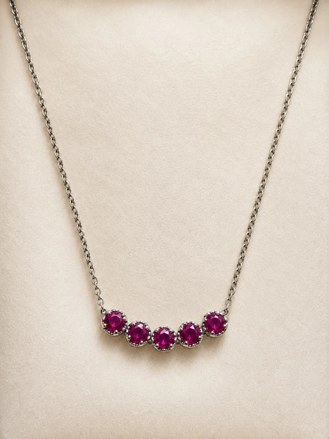 5 natural ruby's pendant