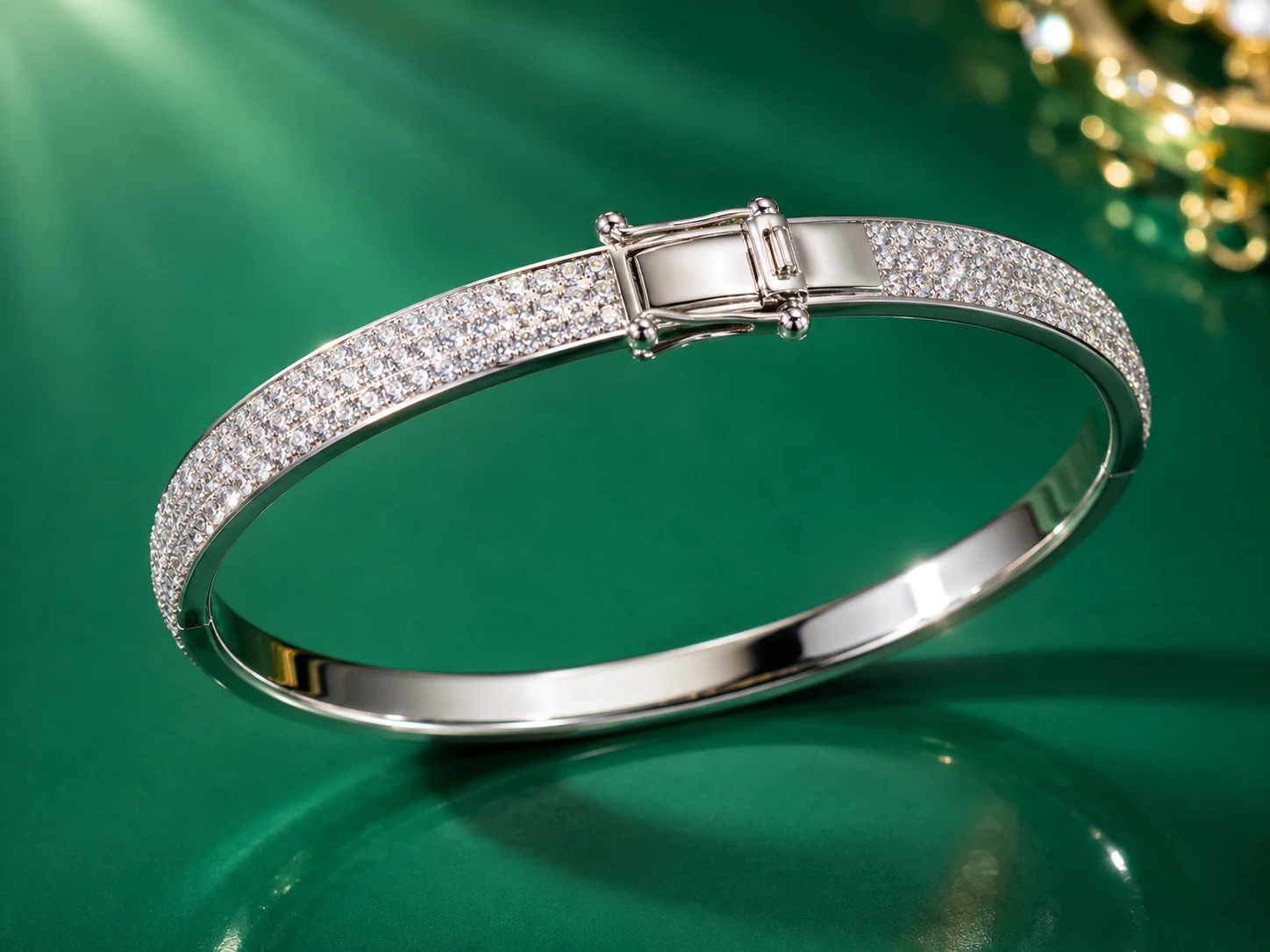 9w 4pt 3.5ct lab dias bangle
